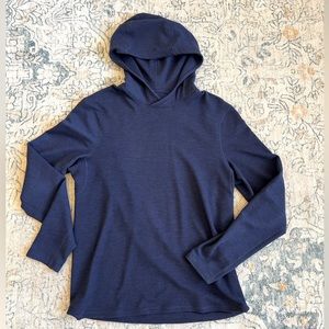 Lulu Lemon Men’s L long sleeve hoodie